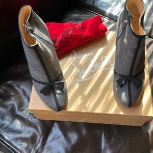 Genuine Louboutin flannel bootie W/ box and dust bag-side zipper /black bow